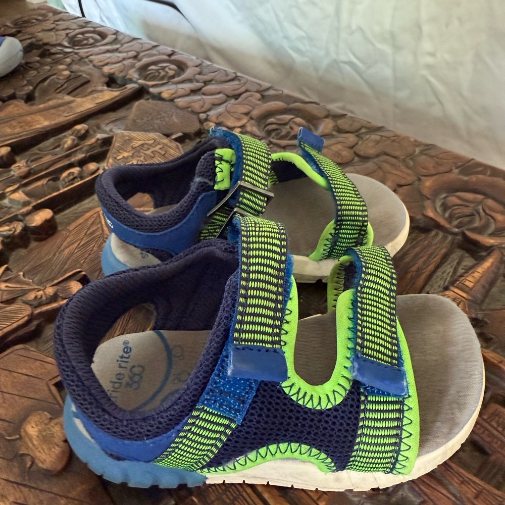 Stride Rite Blue and Neon Green light up toddler Sandals